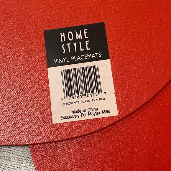 Christmas Placemats Set of 3 Cala Di Volpe Maytex Mills Red Vinyl Holiday Dining - Picture 7 of 9